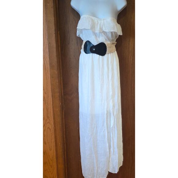 Trixxi Dresses & Skirts - Trixxi white strapless maxi dress ruffled chest detail, removable belt sz L